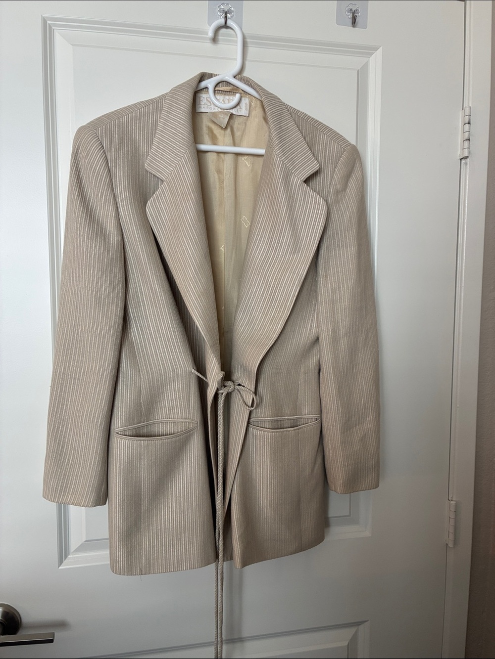 Escada Biege Wool Rayon Silk Jacket Blazer Margaretha Ley